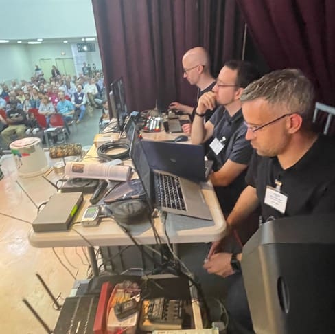 techniciens colloque